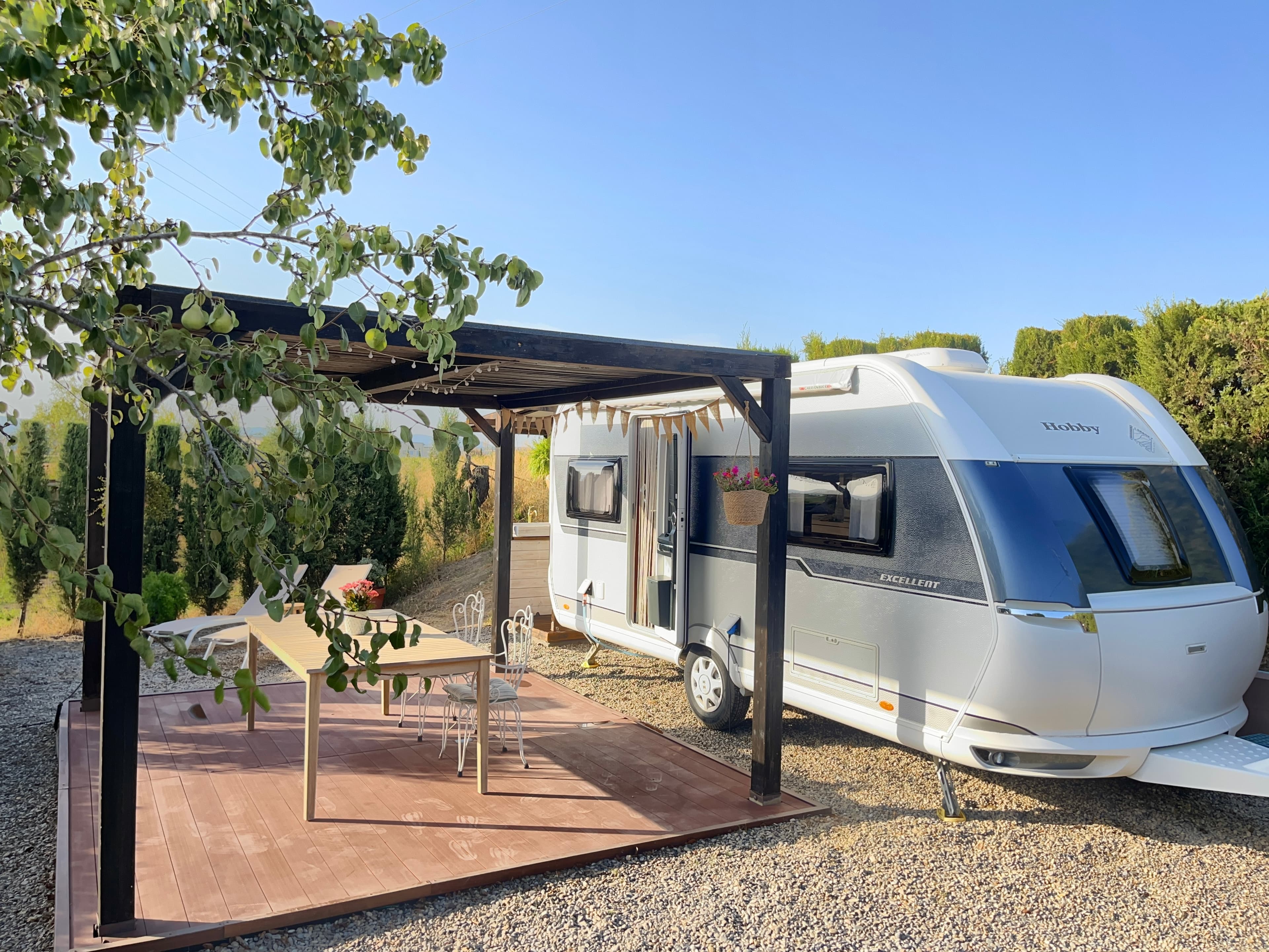 The Vineyard Glamping Hideaway